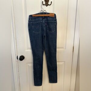 Levi’s midrise skinny jeans.